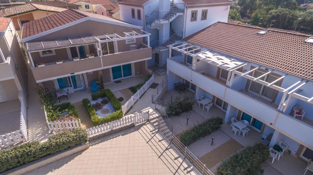 Villetta Morello Climatizzata Con Giardino Privato Viddalba Exterior foto